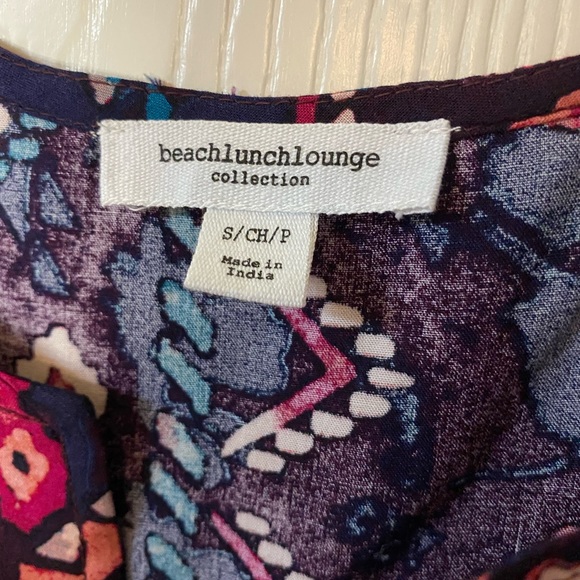 Beautiful Printed Sleeveless Dress - Picture 5 of 7